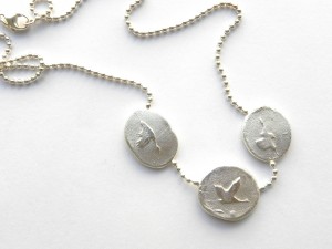 Kraniche - Kette mit 3 Gussstücken 935/925 Silber