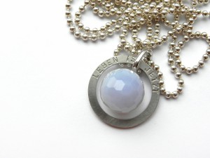 STATIONEN - Anhänger Calcedon 14mm fac. mit Clipöse 925 Ag Rhodiniert